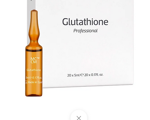 Single MCCM glutathione ampoule alongside its packaging, highlighting the professional use of this skin treatment in a modern design.